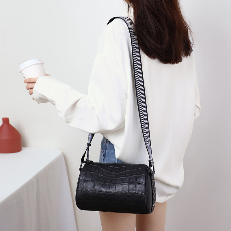 Leather Shoulder Wide Strap Casual Messenger Bag